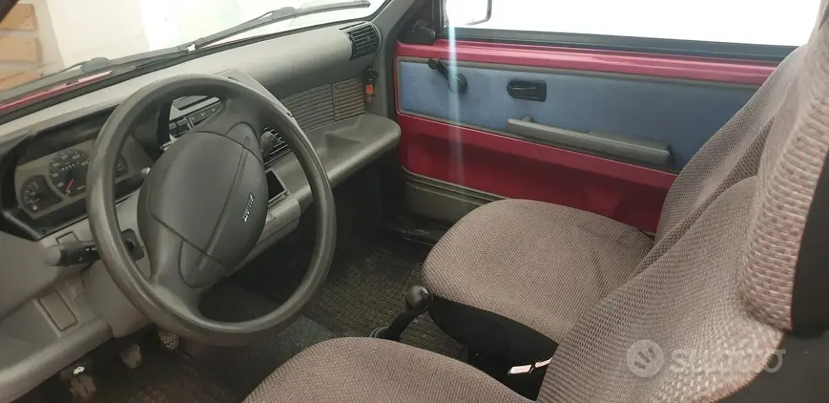 Usata Fiat Cinquecento Young 39 CV (28 kW) 1998 Utilitaria