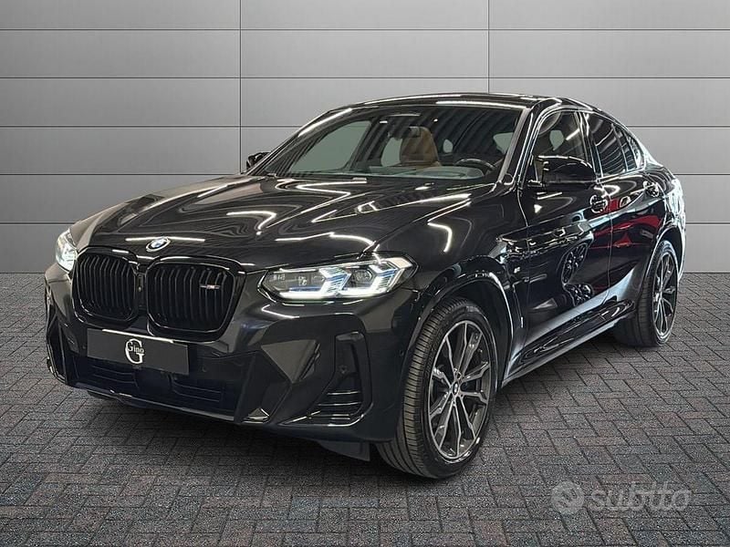 Usata BMW X4 Comfort Edition 340 CV (250 kW) 2022 Gray SUV