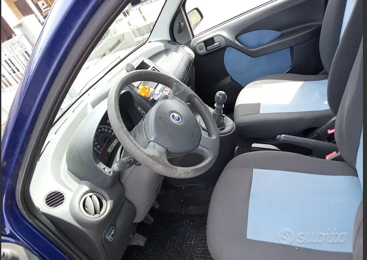 Usata Fiat Panda 77 CV (56 kW) 2009 Blu Utilitaria