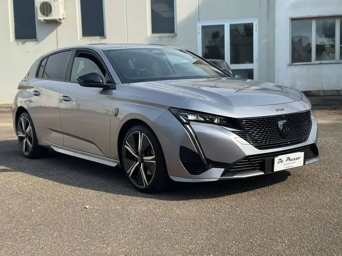 Usata Peugeot 308 GT 131 CV (96 kW) 2023 Argento Berlina