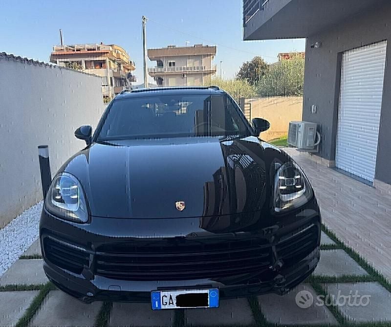 Nero Usata 2020 Porsche Cayenne SUV | 54.990 € (Super prezzo) - Immagine 1/4