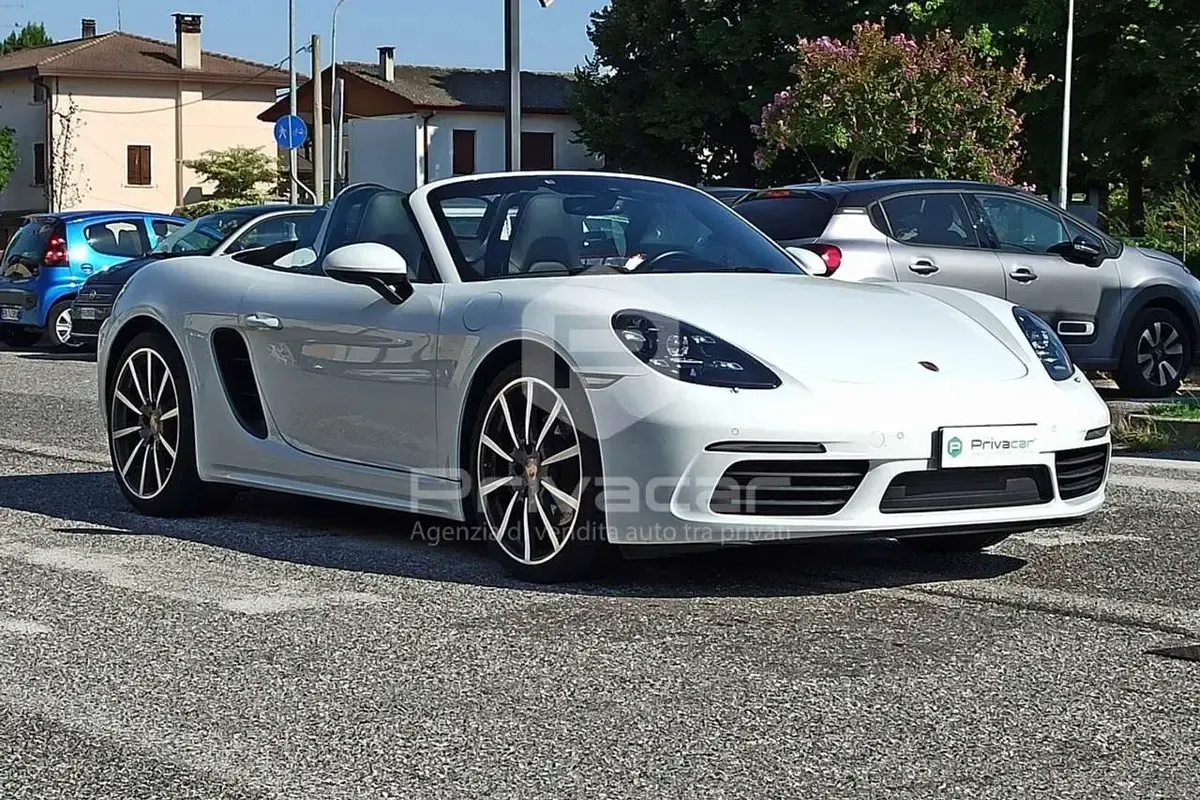 Usata Porsche 718 299 CV (219 kW) 2021 Bianco Cabrio