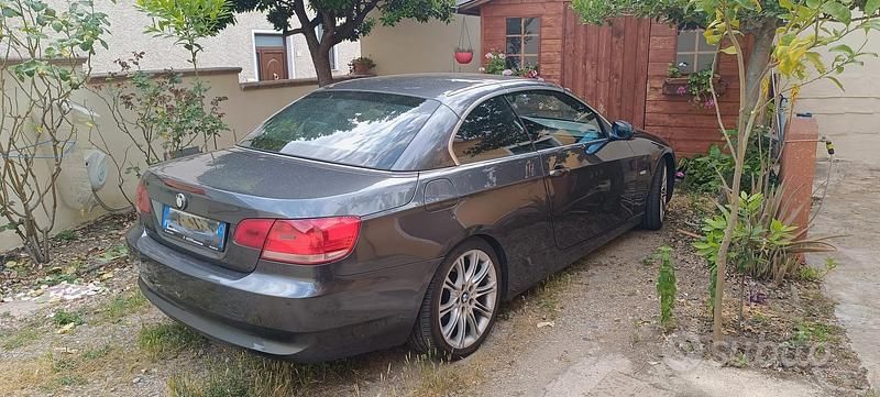 Usata BMW 325 Cabriolet 197 CV (144 kW) 2008 Grigio Cabrio