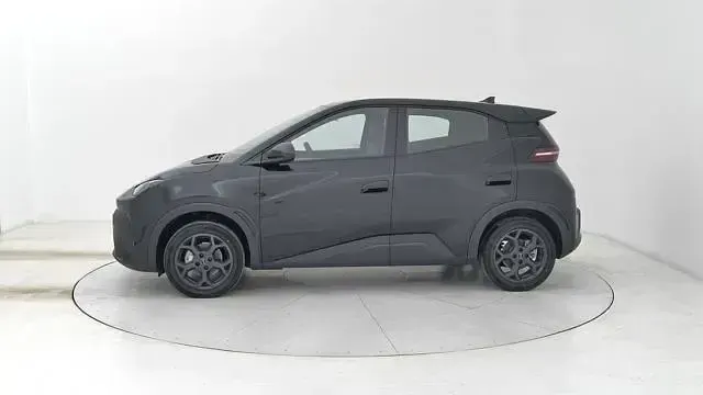 Nuova BYD Dolphin Surf Boost 35 kW (48 CV) 2026 Nero Utilitaria