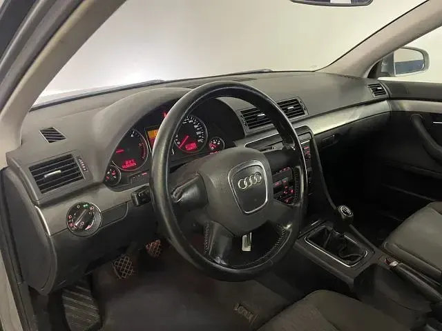 Gebraucht Audi A4 140 PS (102 kW) 2006 Grau Kombi