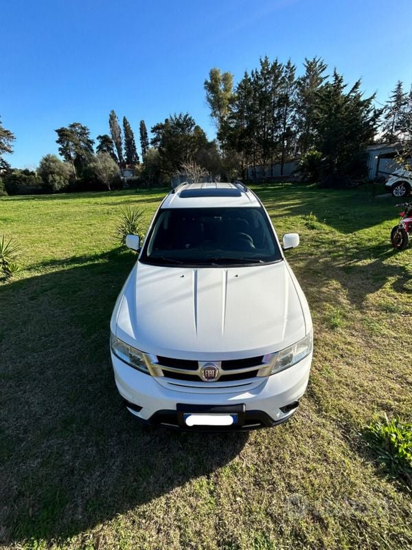 Usata Fiat Freemont Black Code 170 CV (125 kW) 2012 Bianco SUV