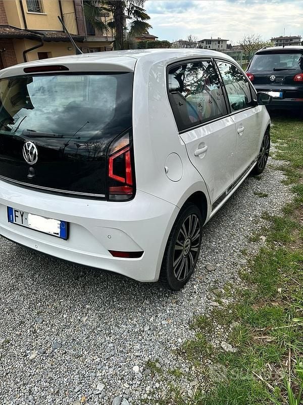 Usata VW up! 2019 Bianco Utilitaria