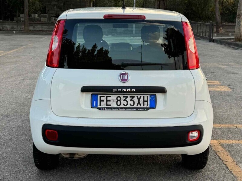 Usato 2016 Fiat Panda 1.2 Benzin 69 CV (7.990 €)
