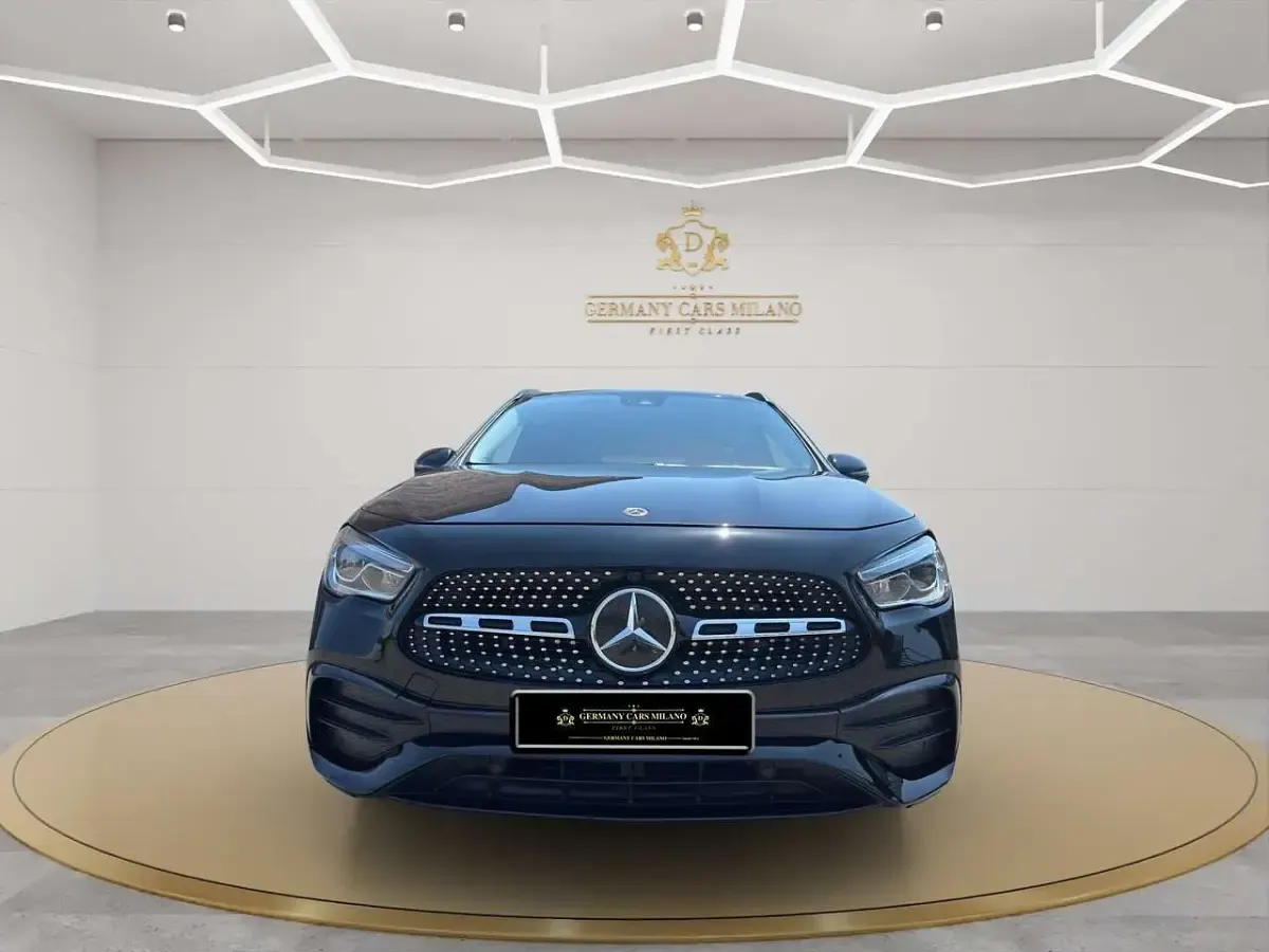 Usata Mercedes GLA200 AMG 150 CV (110 kW) 2022 Nero SUV