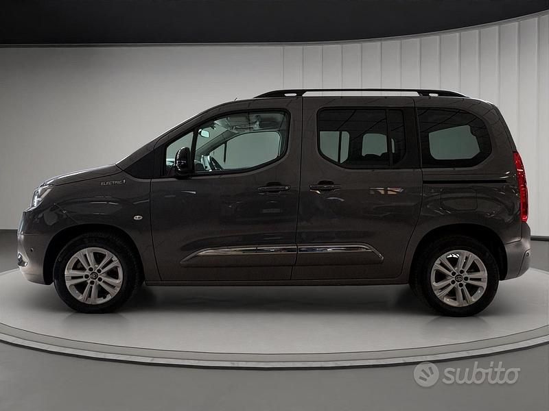 Usata Toyota Proace Verso City 56 kW (77 CV) 2023 Dark grey met Station wagon