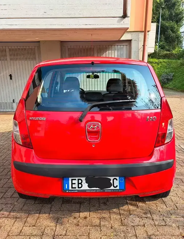 Usata Hyundai i10 69 CV (50 kW) 2010 Rosso Utilitaria
