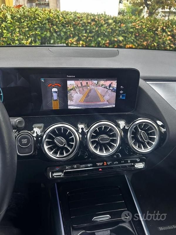 Usata Mercedes EQA250 111 kW (151 CV) 2022 Nero SUV