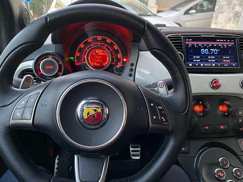 Usata Abarth 595C 140 CV (102 kW) 2012 Bianco Cabrio