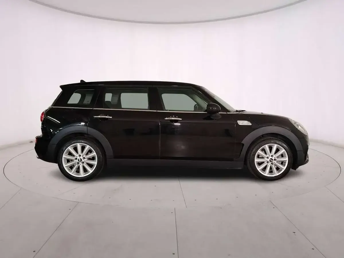 Usata Mini Cooper SD Clubman Hype 190 CV (139 kW) 2017 Midnight black Station wagon