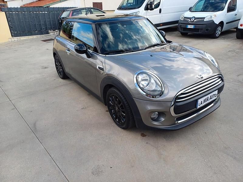 Grigio Usata 2018 Mini Cooper D Due volumi | 8990 € (Super prezzo) - Immagine 1/4