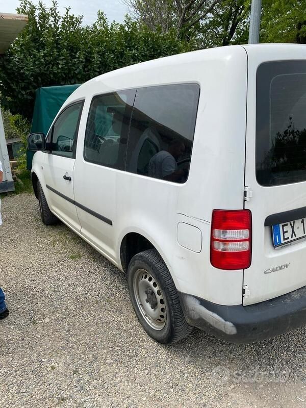 Usata VW Caddy 140 CV (102 kW) 2015 Bianco Monovolume