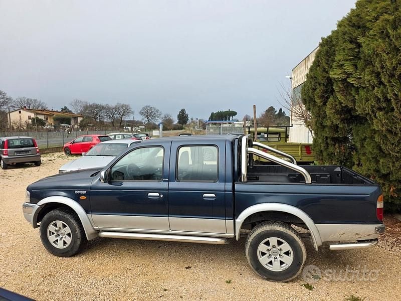Usata Ford Ranger XLT 109 CV (80 kW) 2004 Blu Pick-up