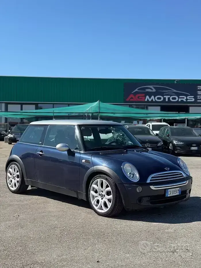 Usata Mini Cooper 116 CV (85 kW) 2005 Bluazzurro Utilitaria