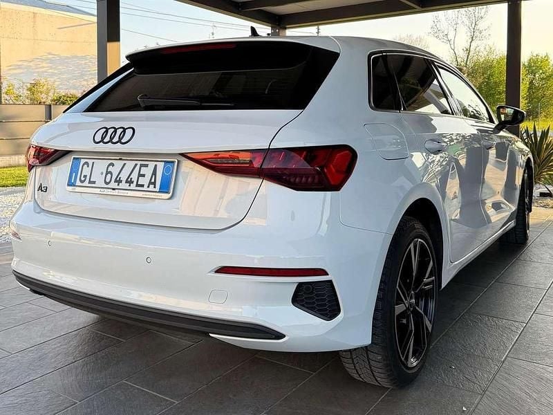 Brugt Audi A3 Advanced 116 HK (85 kW) 2022 Hvid Sedan