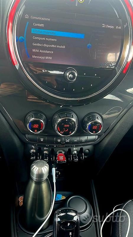 Usata Mini Countryman 111 CV (81 kW) 2021 Verde SUV