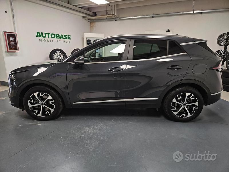 Usata Kia Sportage Style 179 CV (131 kW) 2023 Grigio SUV