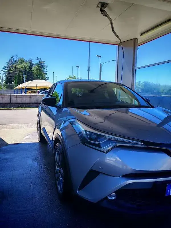 Usata Toyota C-HR Style 98 CV (72 kW) 2017 SUV
