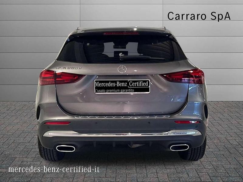 Usata Mercedes GLA200 Advanced Plus 150 CV (110 kW) 2024 Grigio montagna SUV