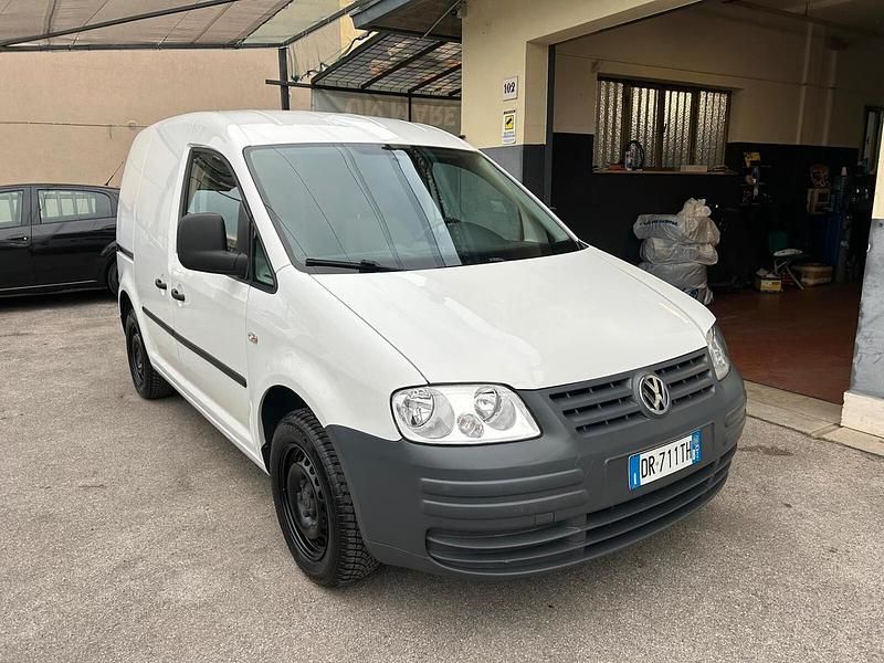 Usata VW Caddy 105 CV (77 kW) 2008 Bianco Monovolume