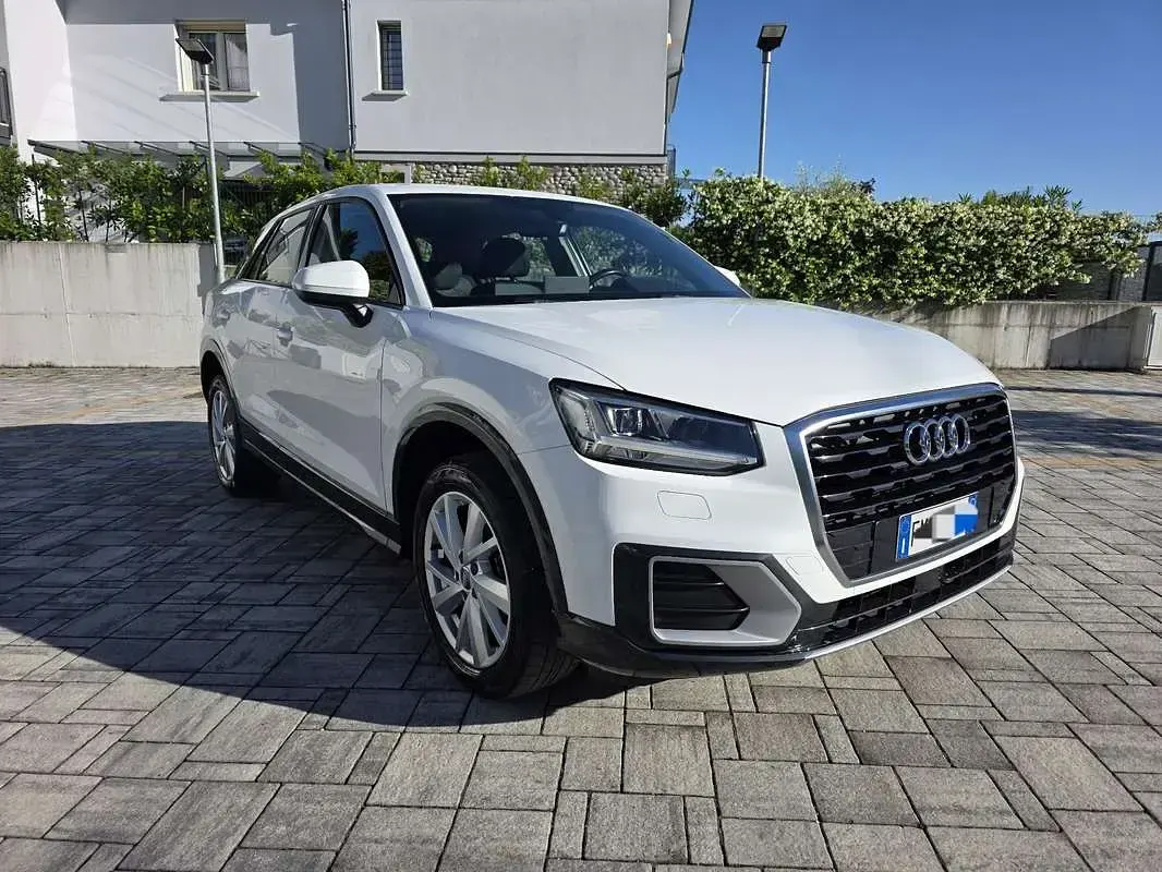Usata Audi Q2 Design 116 CV (85 kW) 2017 SUV