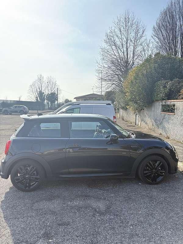 Usata Mini John Cooper Works 156 CV (114 kW) 2024 Utilitaria