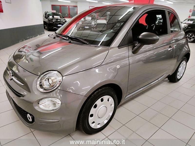 Usata Fiat 500 69 CV (50 kW) 2023 Grigio scuro Utilitaria