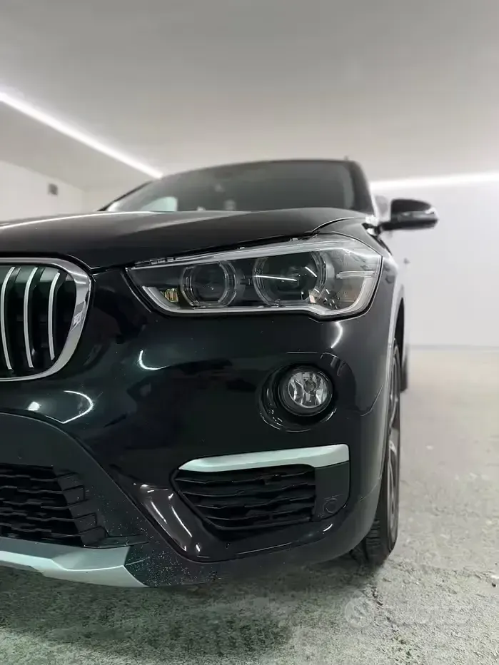 Usata BMW X1 Efficient Dynamics 150 CV (110 kW) 2018 Nero SUV