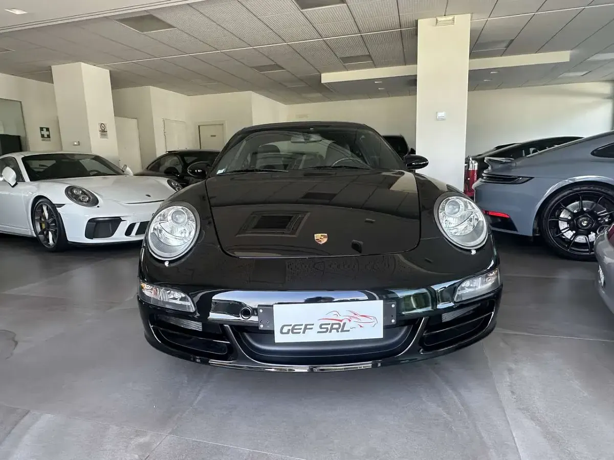 Usata Porsche 911 Carrera 4 325 CV (239 kW) 2006 Nero Coupé