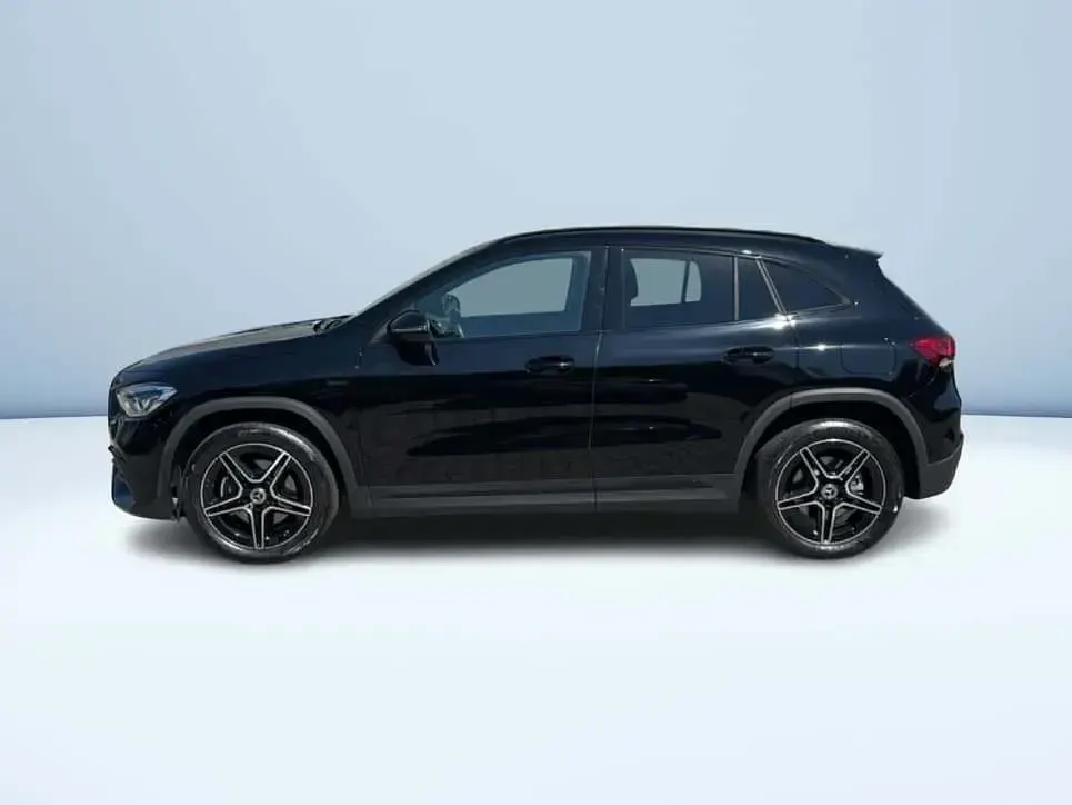 Usata Mercedes GLA250 Premium 160 CV (117 kW) 2021 Nero SUV