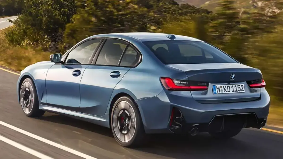 Nuova BMW 320 190 CV (139 kW) 2025 Argento Berlina