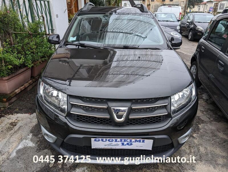 Usato 2015 Dacia Sandero 0.9 Benzin 90 CV (8.990 €)