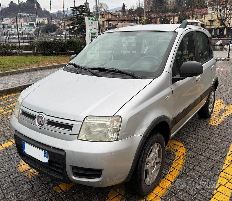 Usata Fiat Panda 4x4 2010 Grigio Utilitaria