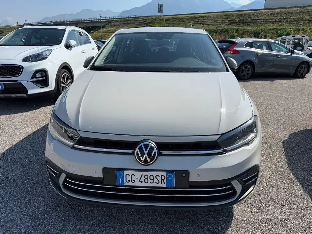 Usata VW Polo Style 95 CV (69 kW) 2022 Beige Utilitaria