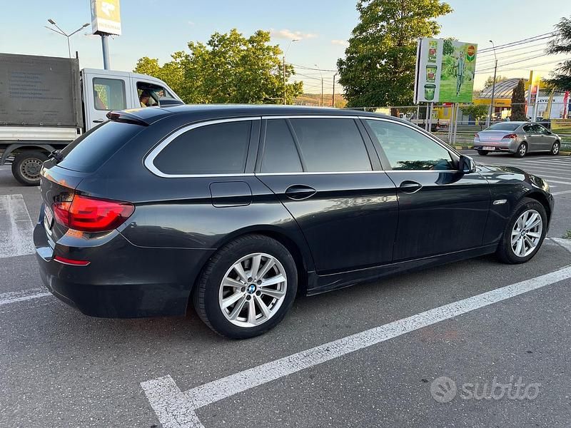 Usata BMW 520 Comfort Edition 184 CV (135 kW) 2012 Nero Berlina