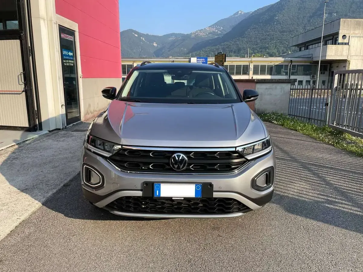 Usata VW T-Roc Life 110 CV (80 kW) 2023 Other SUV
