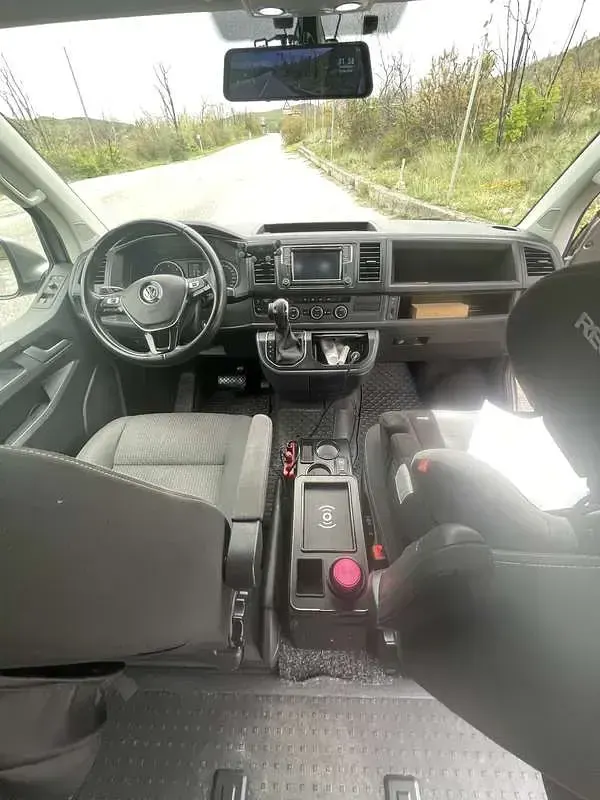 Usata VW T6 Highline 150 CV (110 kW) 2019 Grigio Furgone