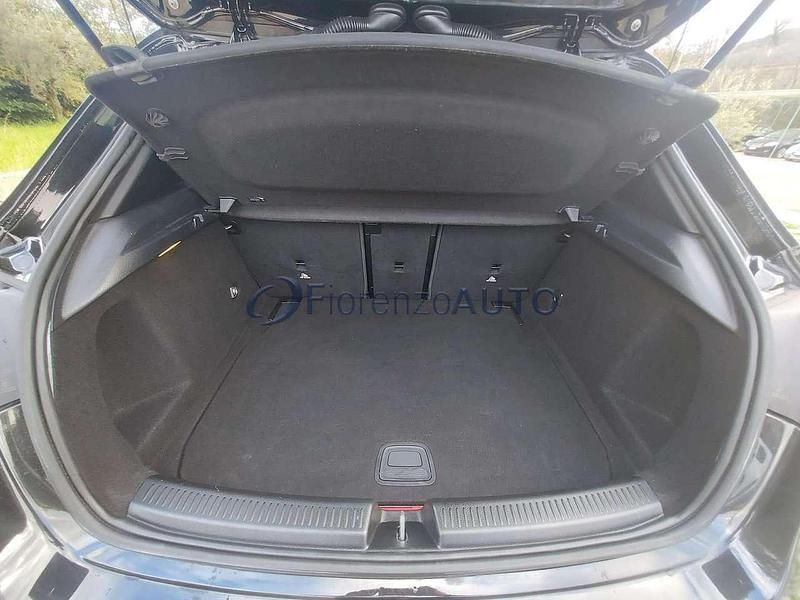 Usata Mercedes 200 Premium 150 CV (110 kW) 2020 Nero Berlina