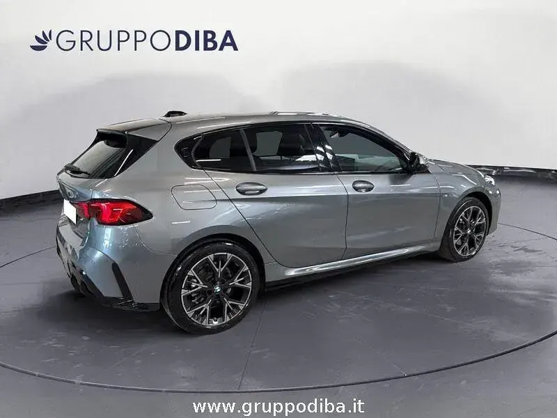 Usata BMW 118 M Sport 150 CV (110 kW) 2025 Grigio Utilitaria