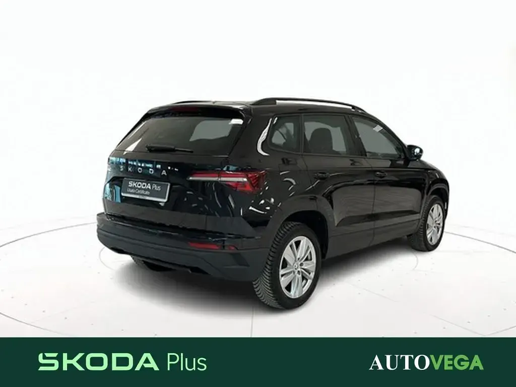 Nuova Skoda Karoq Selection 116 CV (85 kW) 2025 Nero SUV
