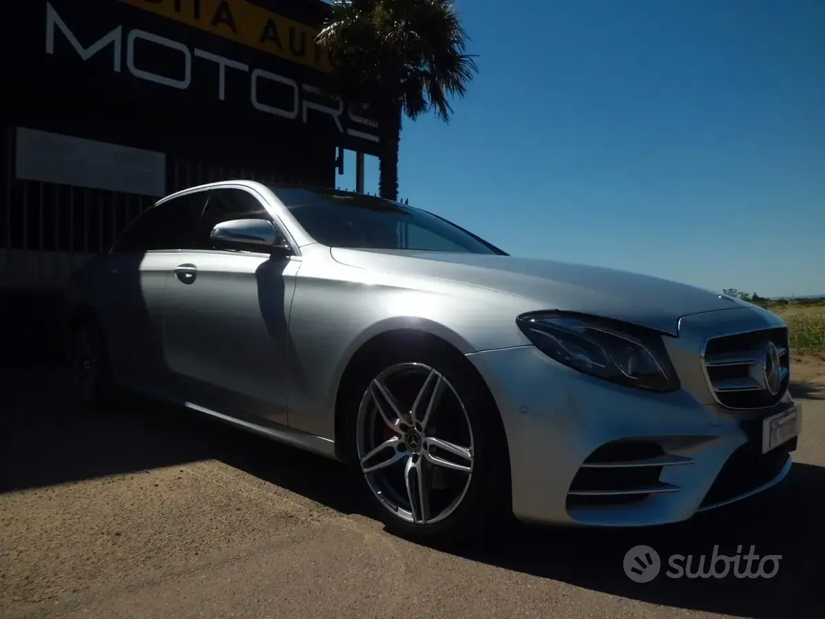 Usata Mercedes E220 Premium Plus 194 CV (142 kW) 2019 Grigio Berlina