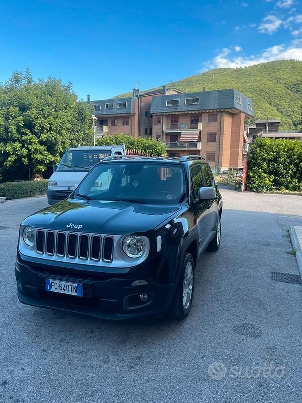 Usata Jeep Renegade 140 CV (102 kW) 2017 Nero SUV