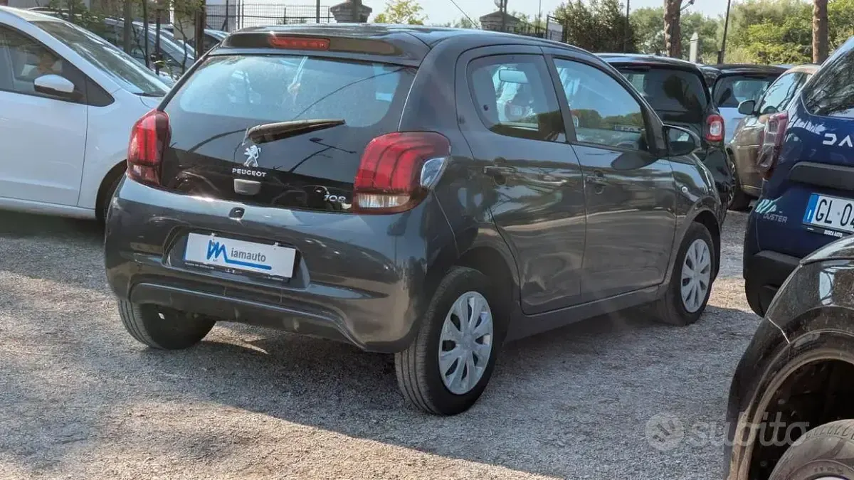 Usata Peugeot 108 Active 68 CV (50 kW) 2016 Grigio Berlina