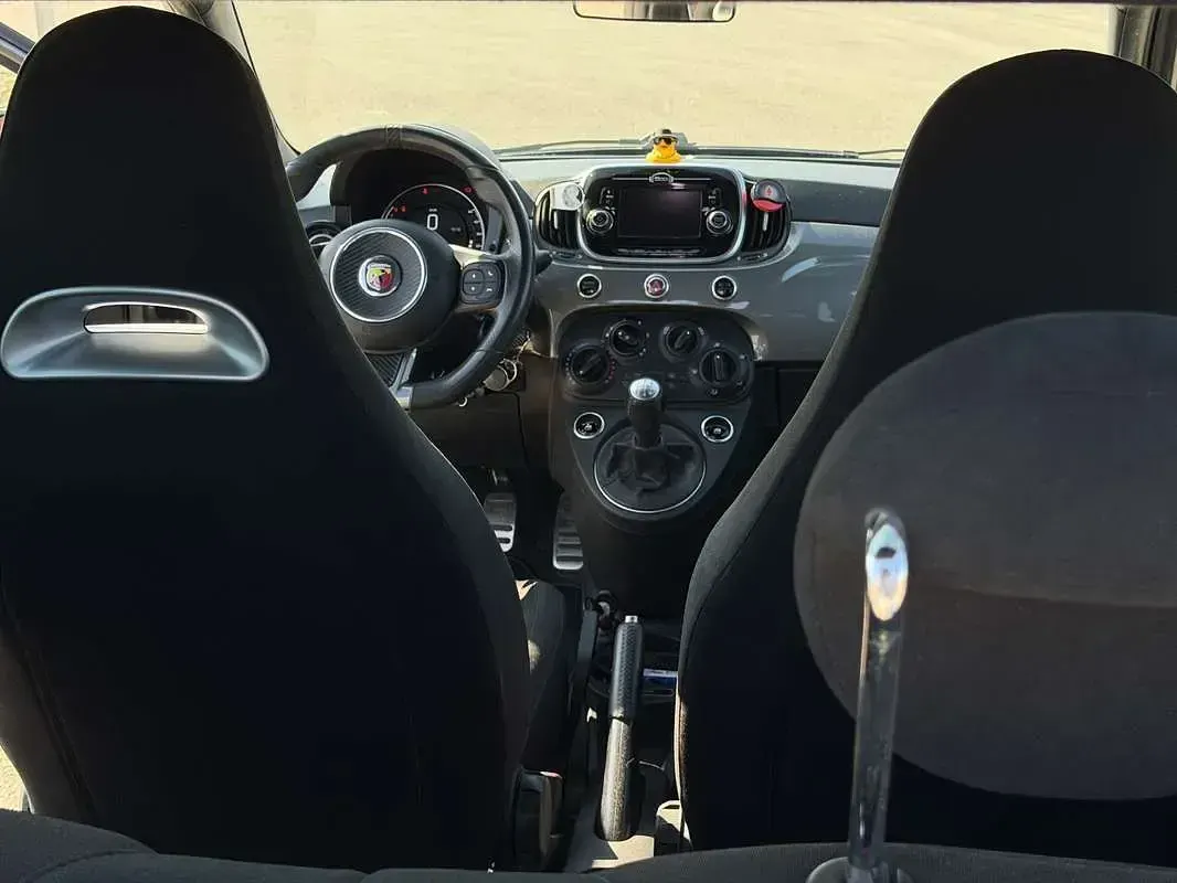 Usata Abarth 595 145 CV (106 kW) 2018 Grigio Utilitaria