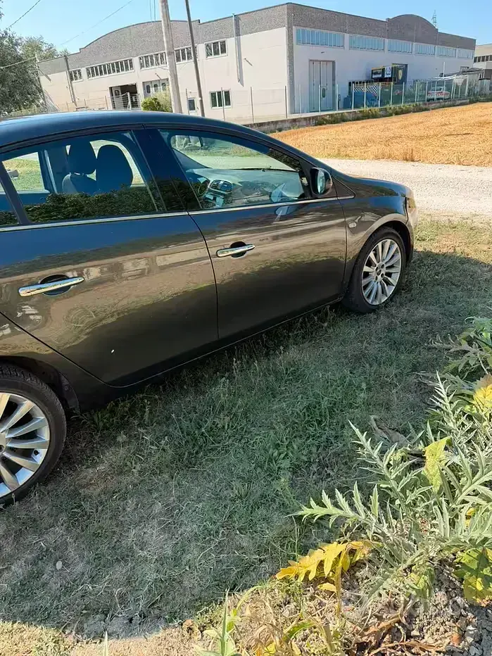 Usata Fiat Bravo 105 CV (77 kW) 2013 Grigio Utilitaria