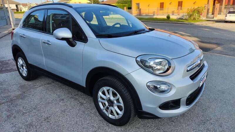 Usata Fiat 500X Pop Star 120 CV (88 kW) 2018 Argento SUV